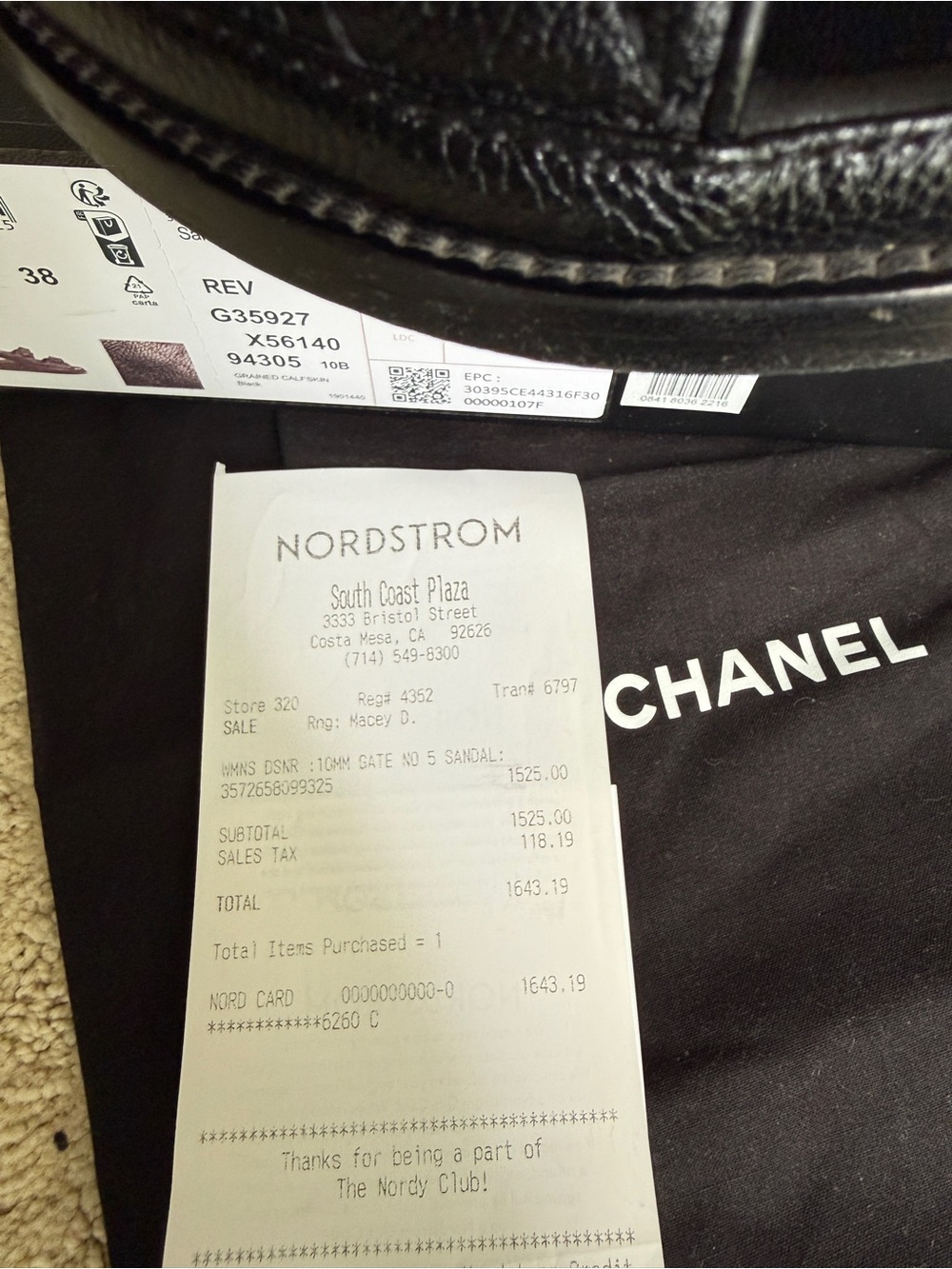Authentic CHANEL Black Quilted caviar Leather Logo dad Sandals 38 8 - Picture 2 of 13